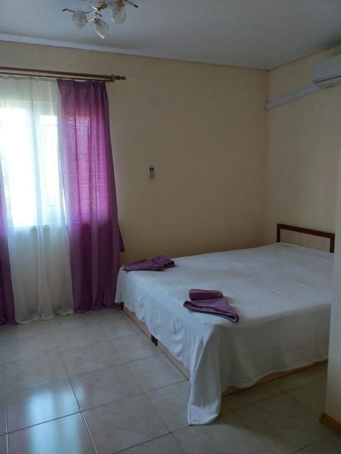 Solnechny Bereg Guest House Gudauta Εξωτερικό φωτογραφία