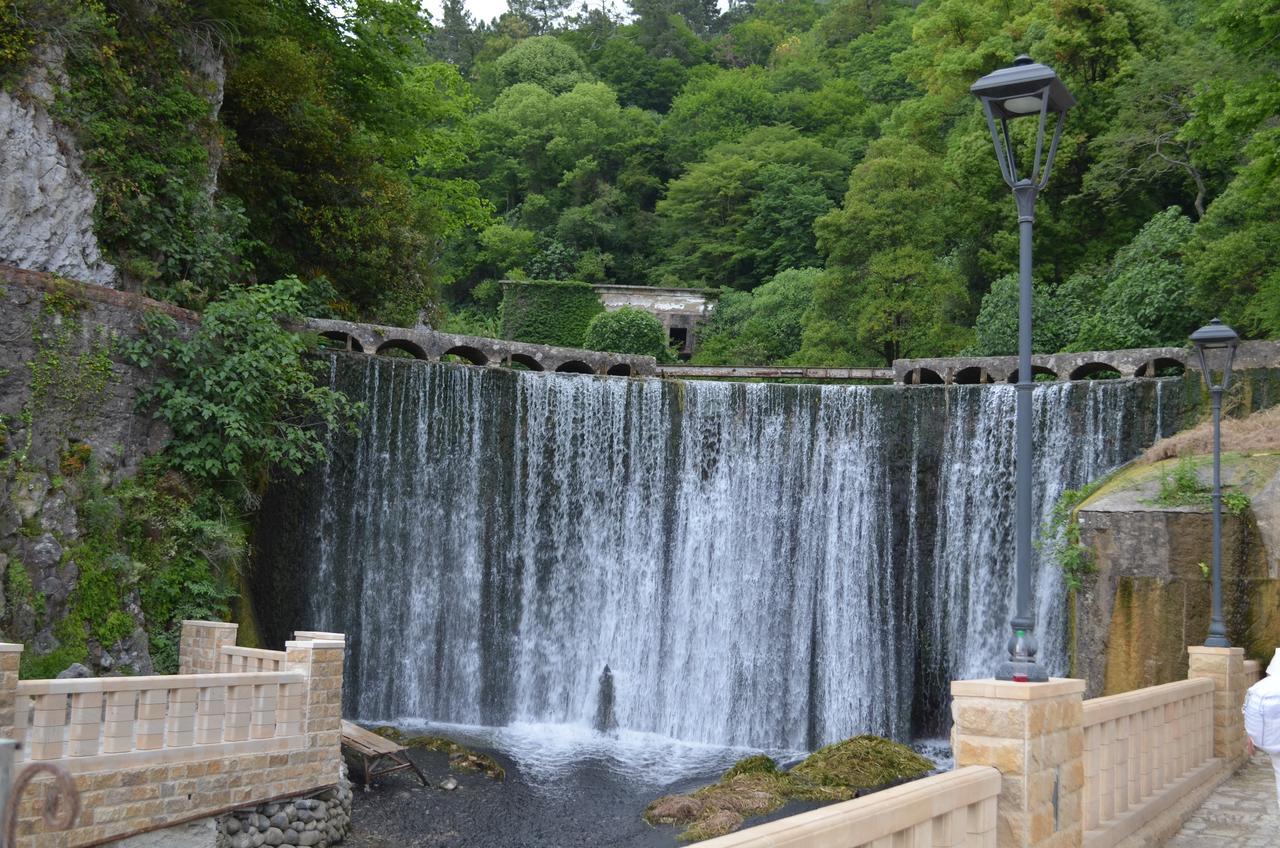 Solnechny Bereg Guest House Gudauta Εξωτερικό φωτογραφία