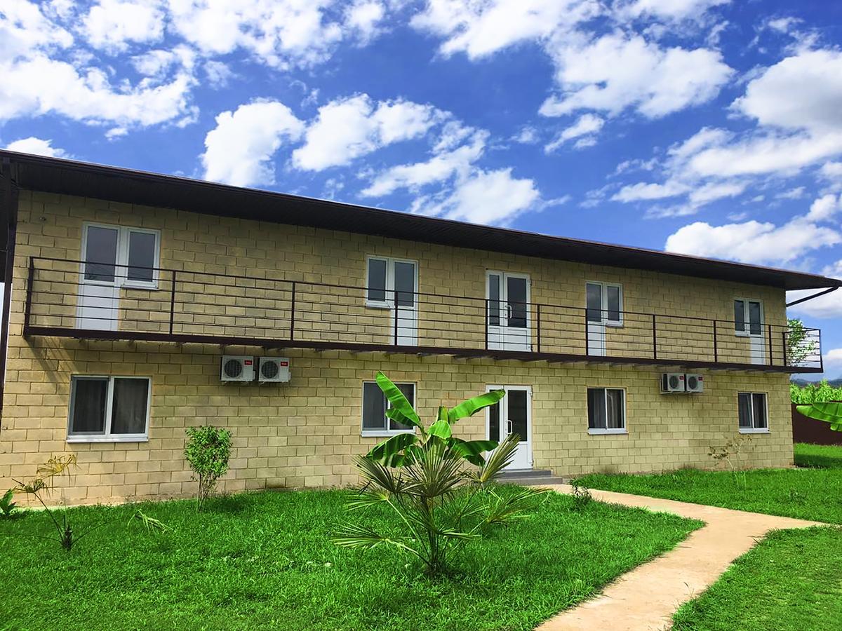 Solnechny Bereg Guest House Gudauta Εξωτερικό φωτογραφία